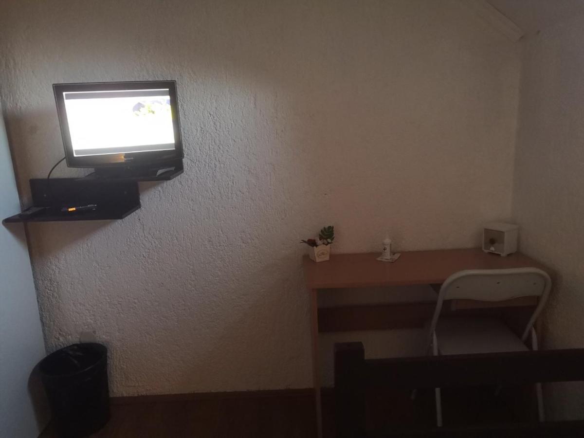Konak Hotel Bajina Basta Luaran gambar